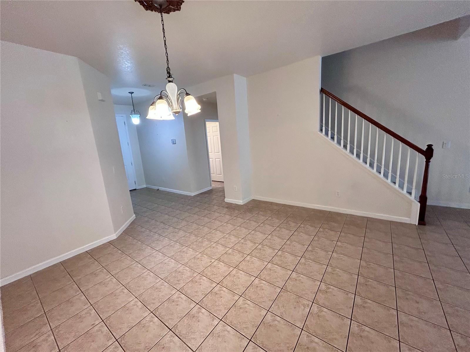2652 MARG LN — photo 5