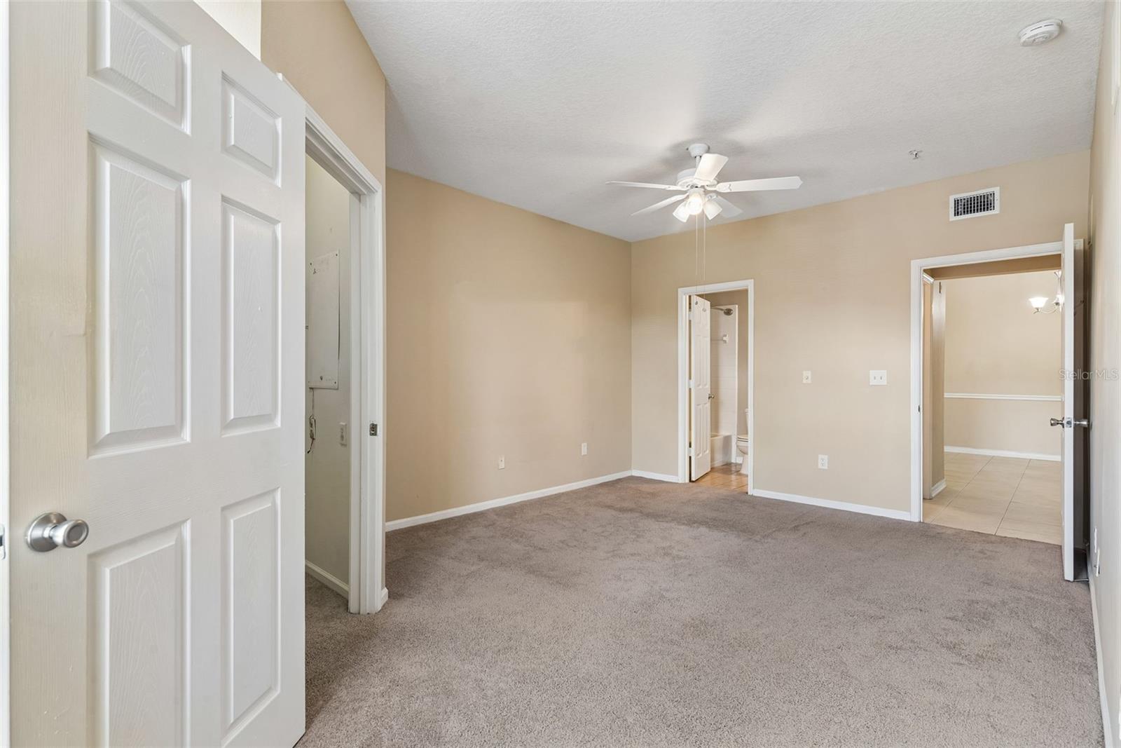 14205 FALLS CHURCH DR #2007 — photo 12