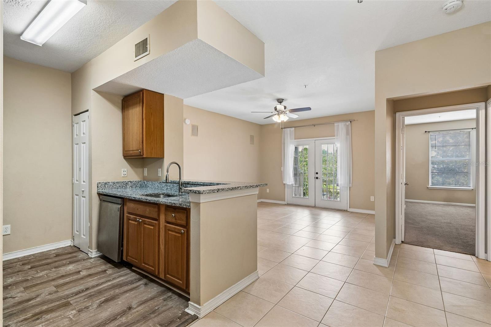 14205 FALLS CHURCH DR #2007 — photo 10