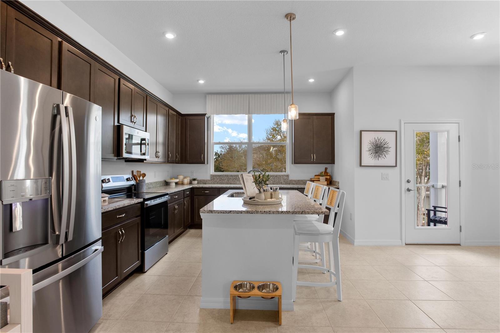 12721 AVALON LAKE DR — photo 10