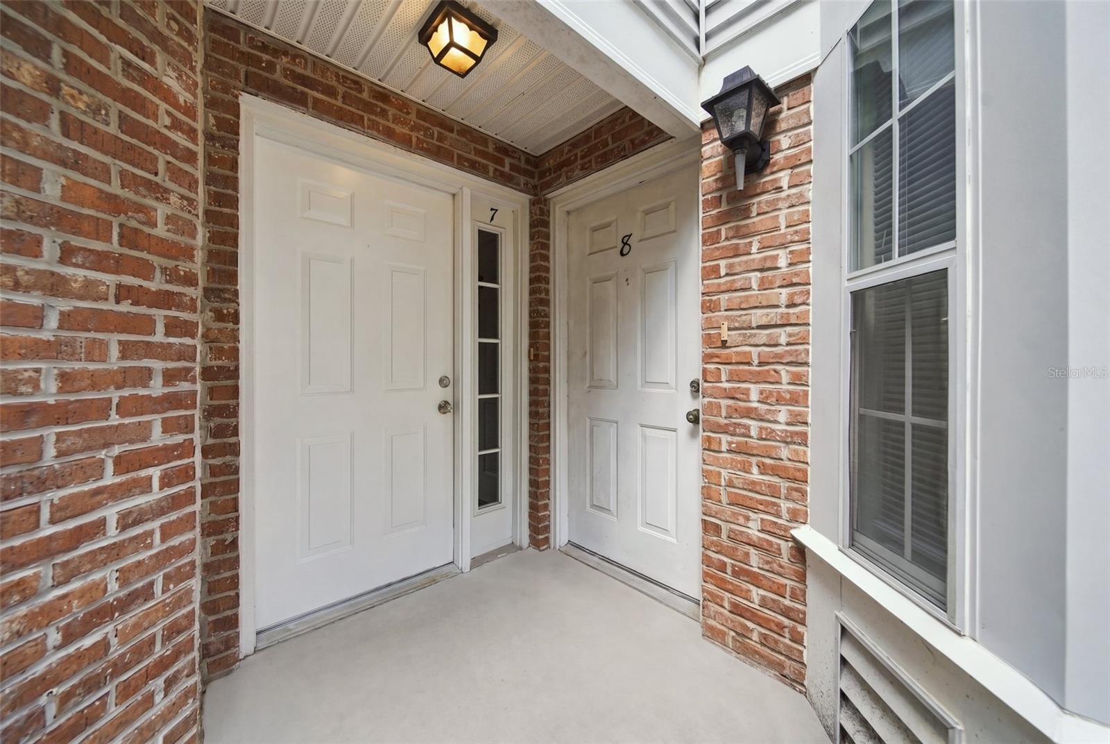 2210 COACH HOUSE BLVD #408 — photo 2