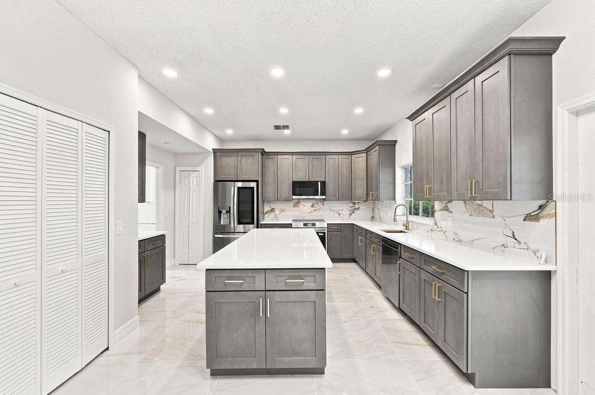 206 HAMMOCK DUNES PL — photo 6