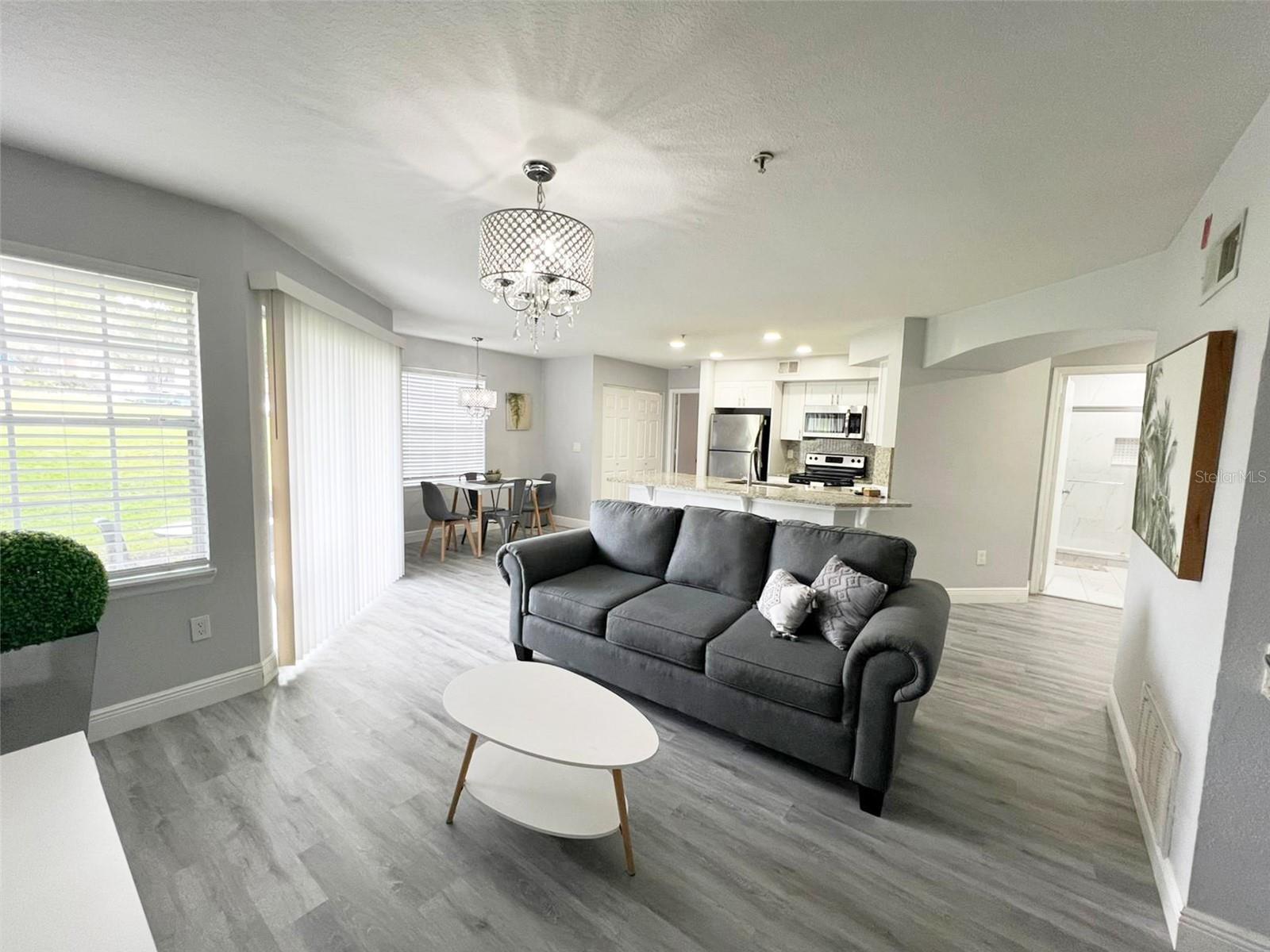 7250 WESTPOINTE BLVD #1015 — photo 2