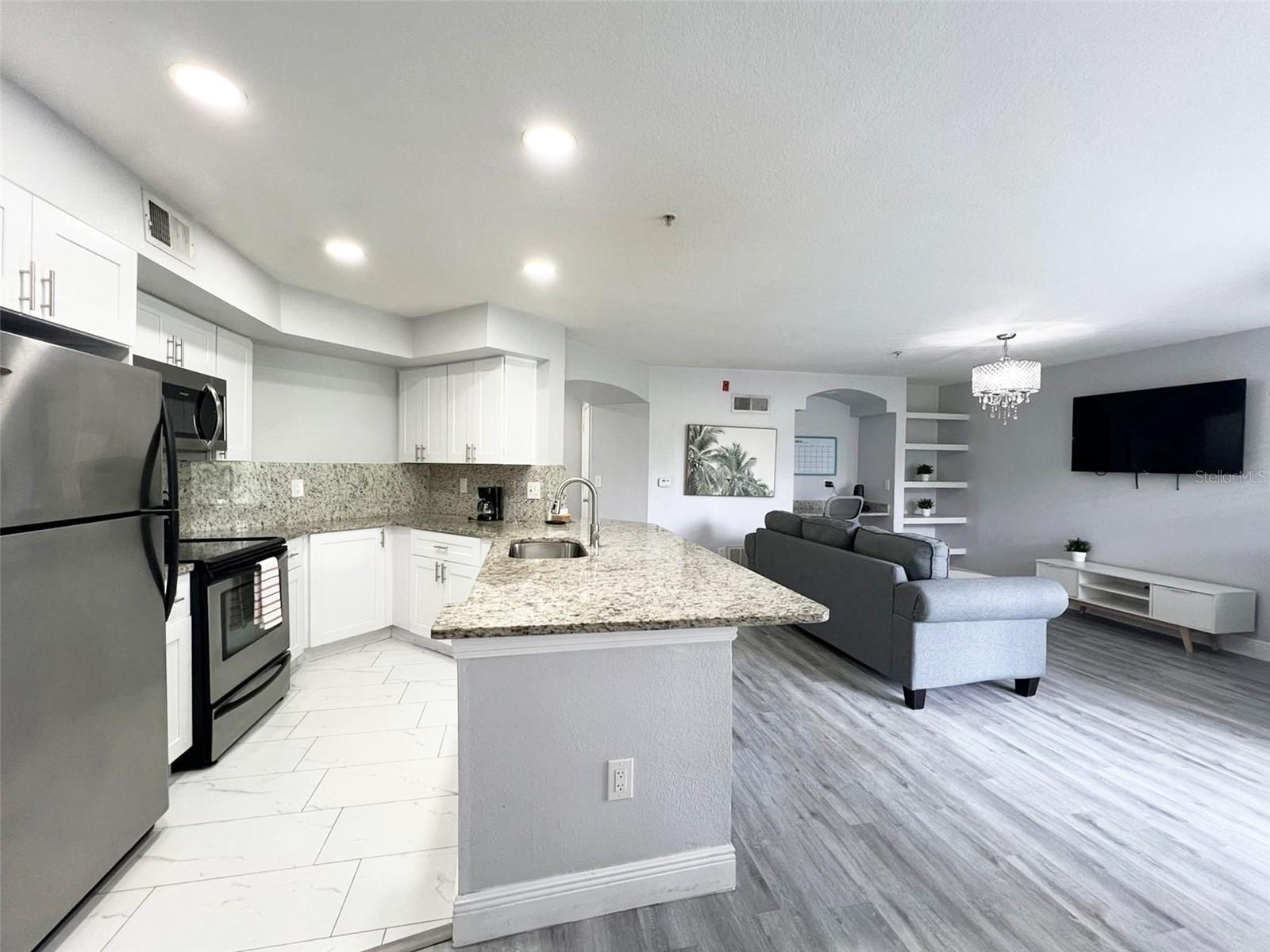 7250 WESTPOINTE BLVD #1015 — photo 7
