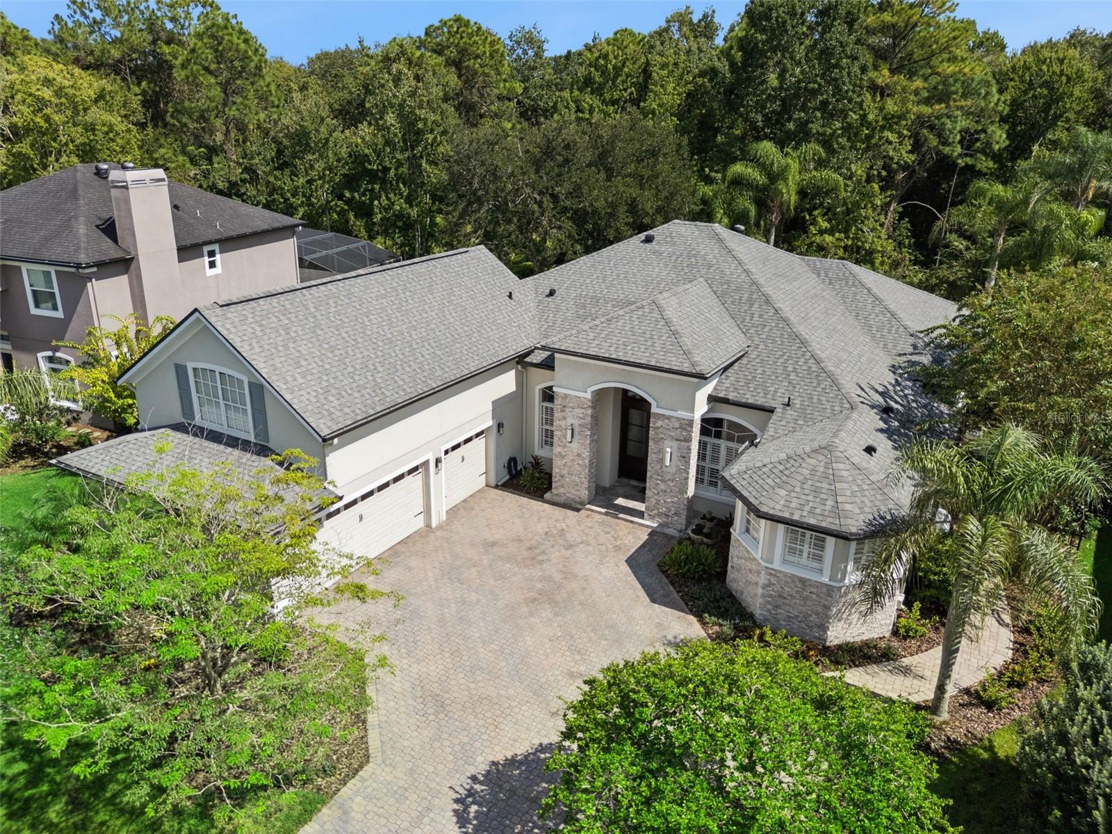 2324 FOLIAGE OAK TER