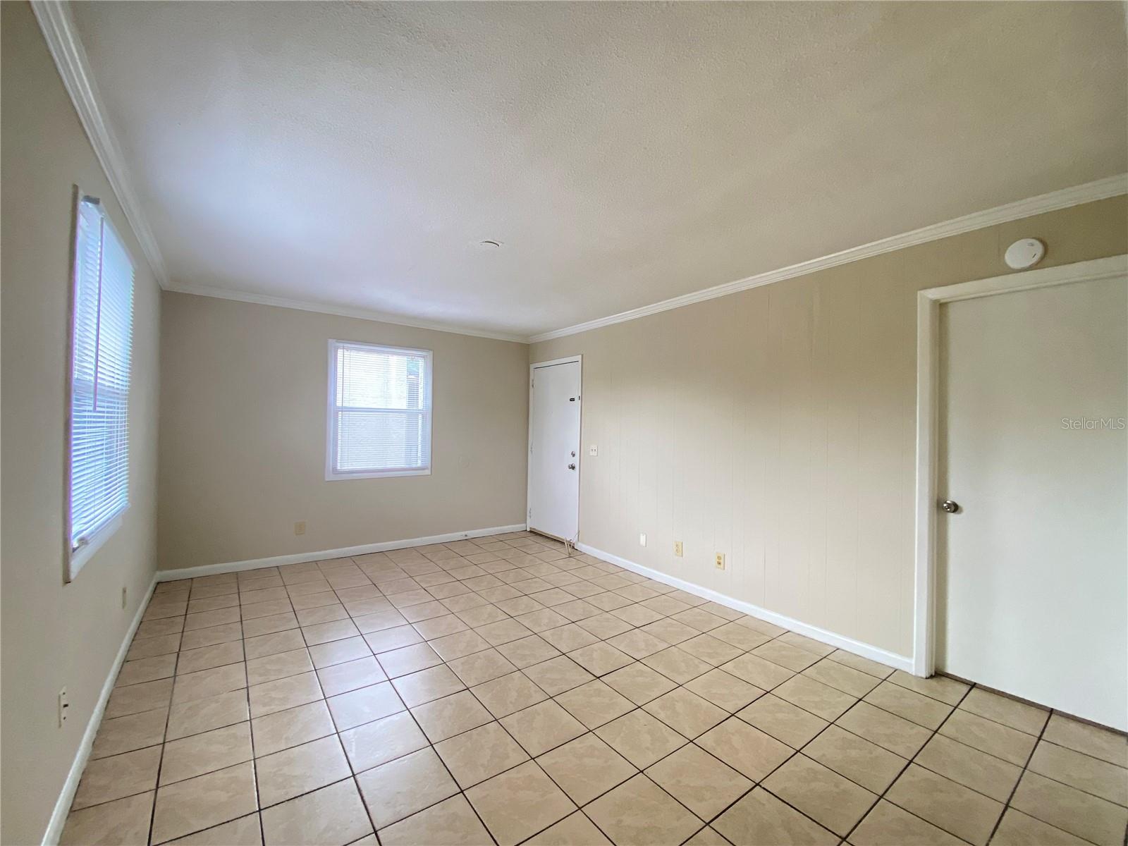 5117 CURRY FORD RD #4 — photo 3