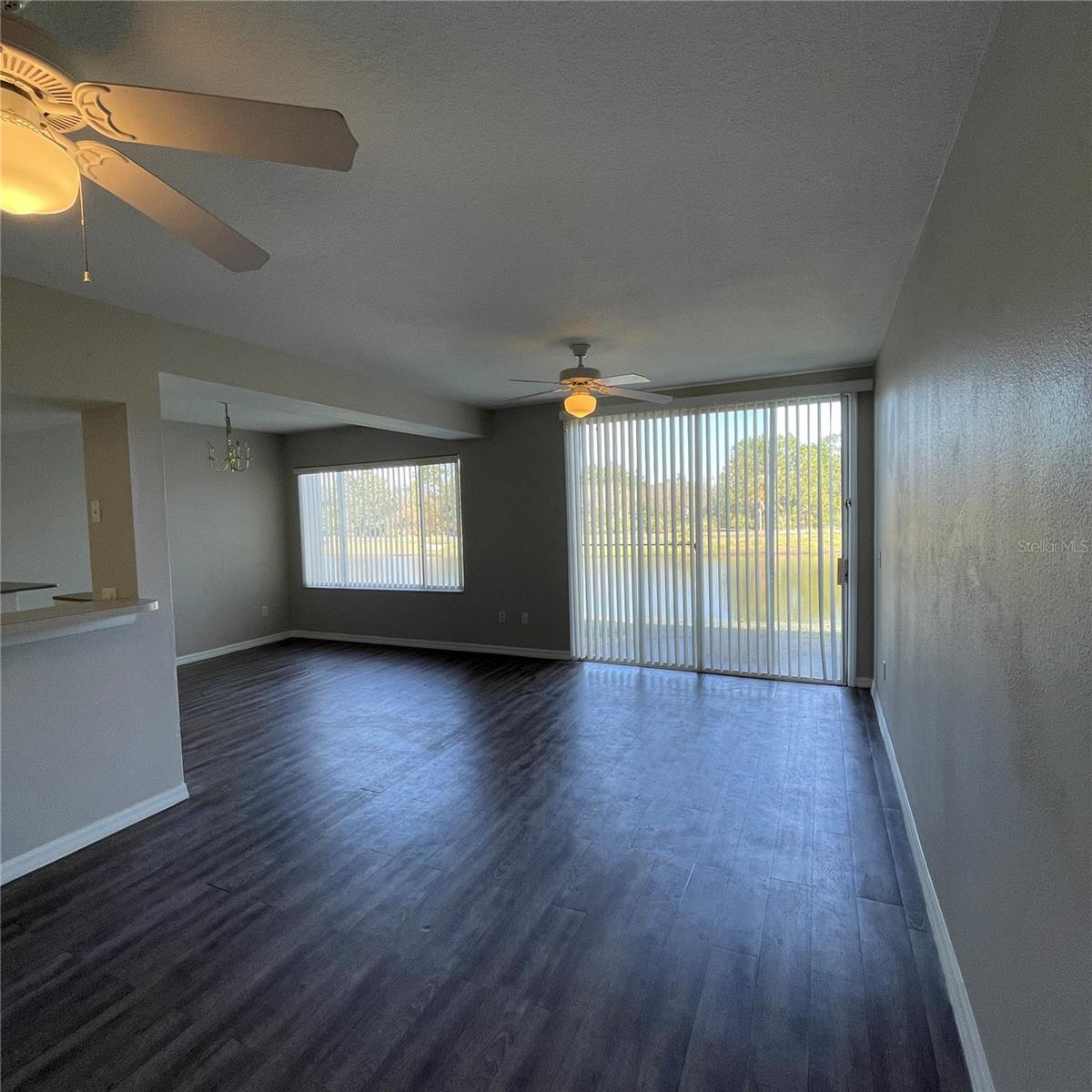 621 WASHINGTON PALM LOOP — photo 2