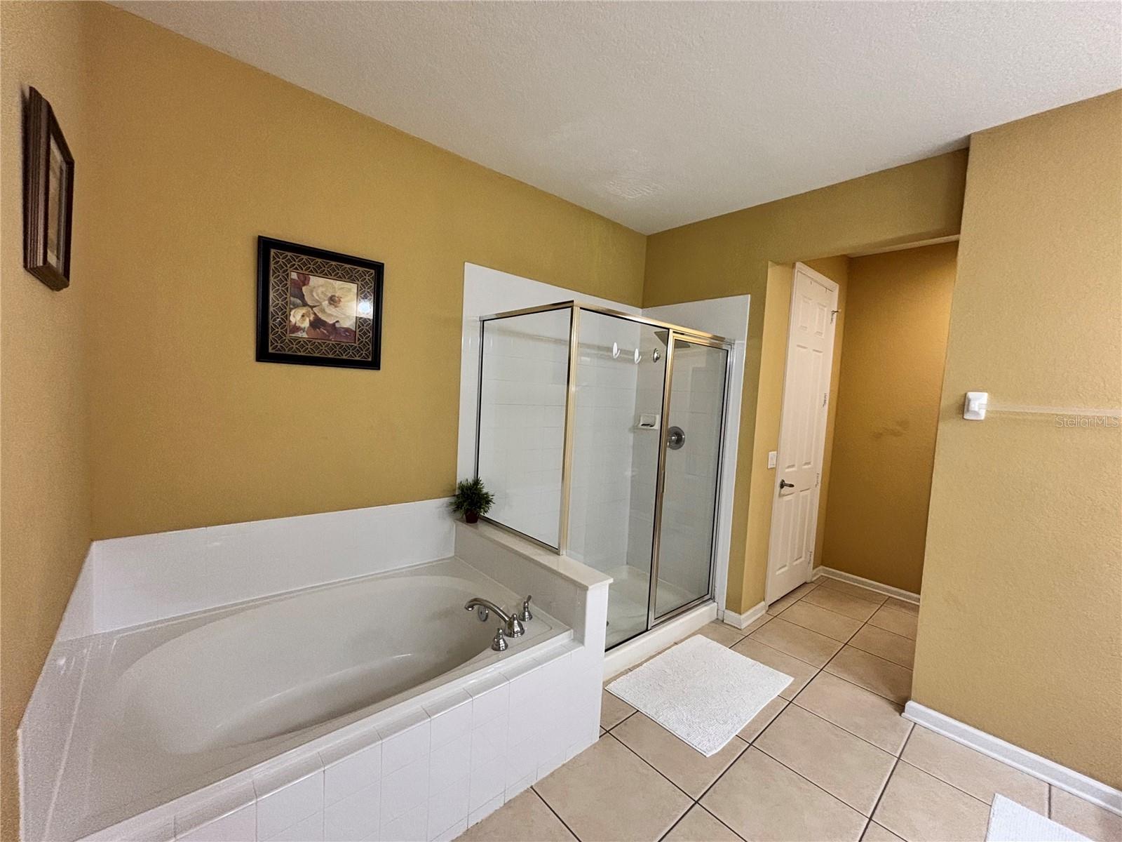 5048 SHOREWAY LOOP #101 — photo 12