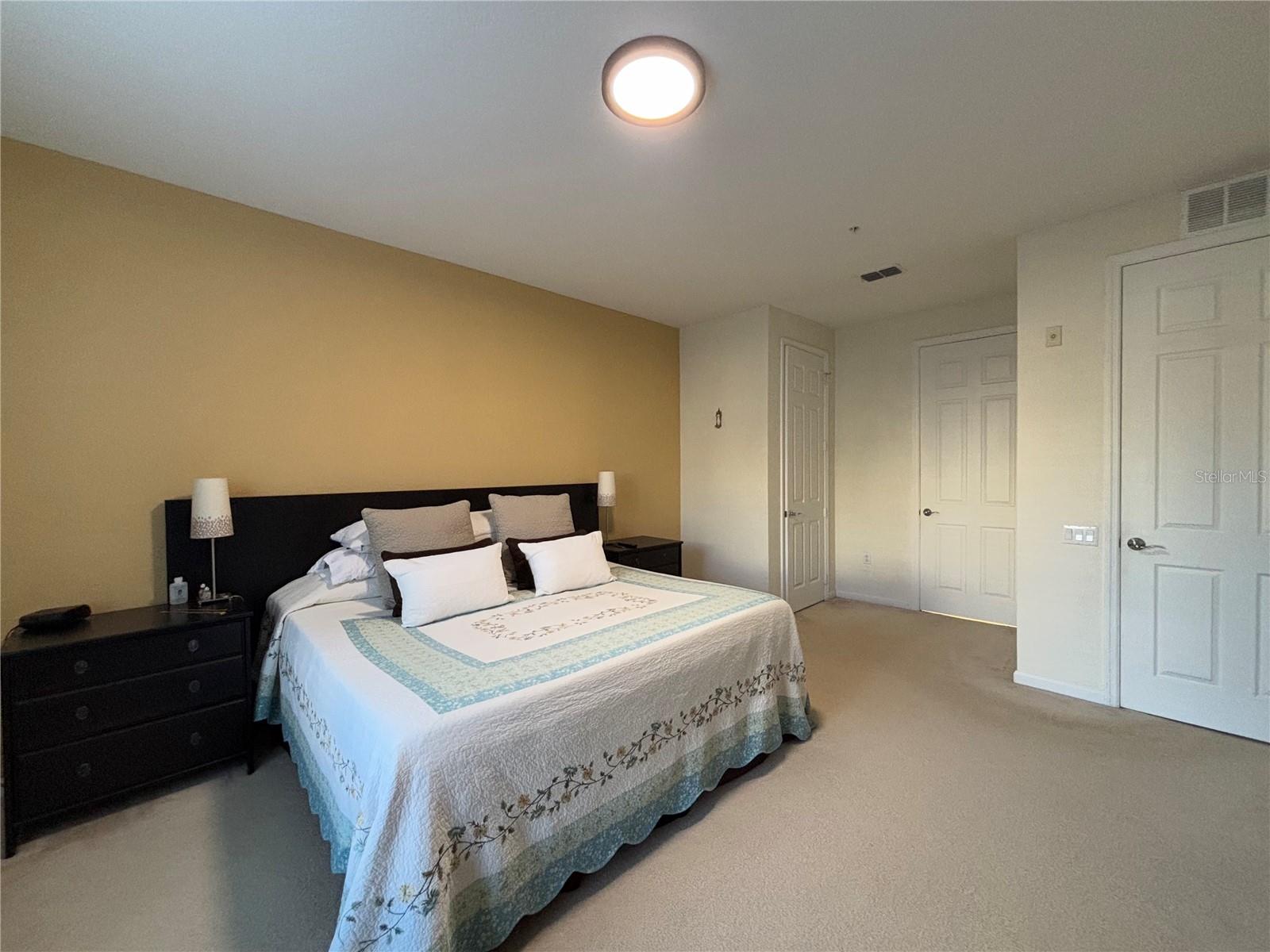 5048 SHOREWAY LOOP #101 — photo 9