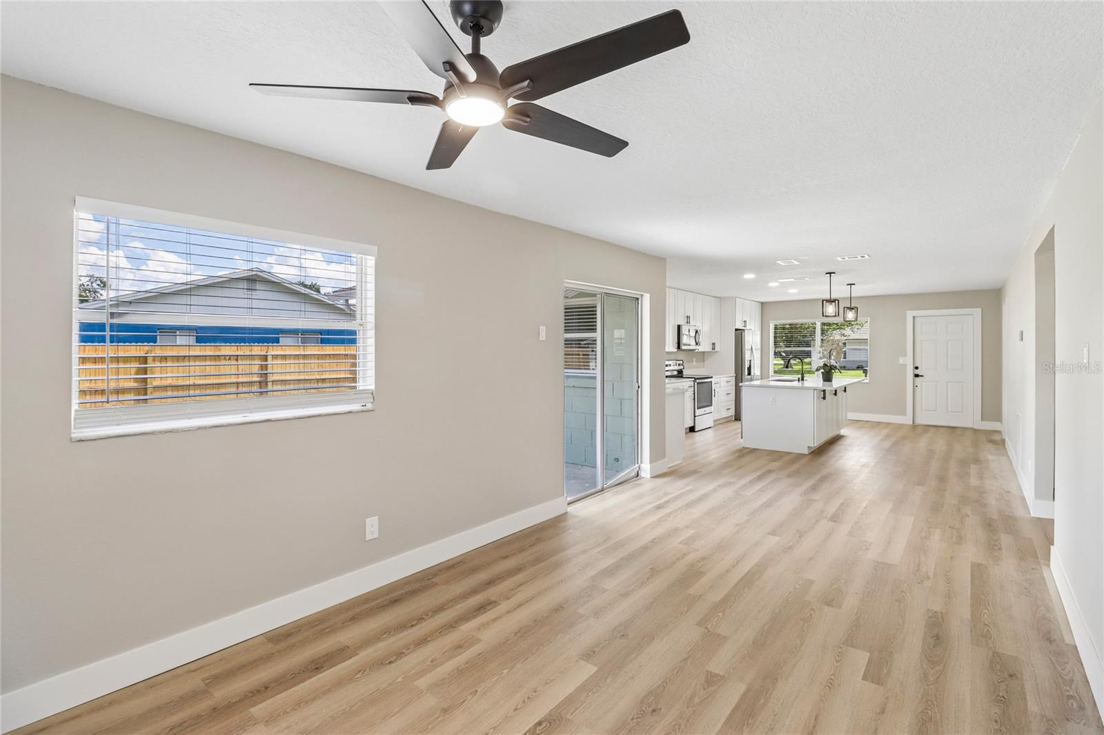 210 MELISSA CT — photo 8