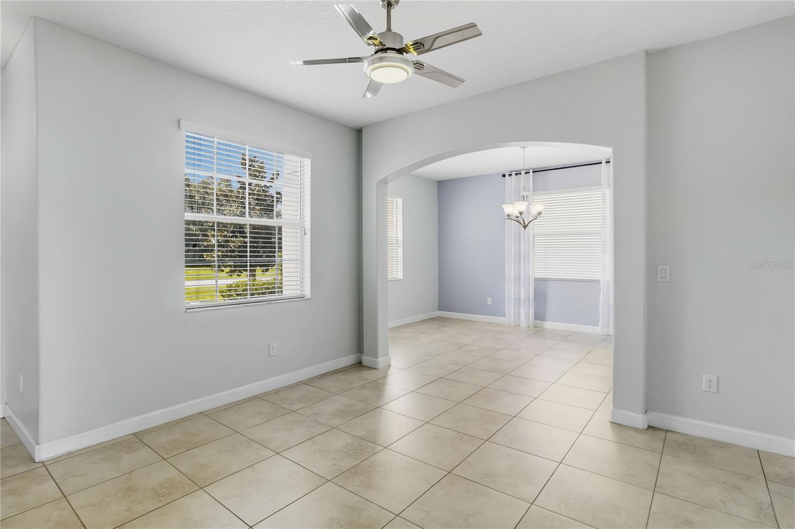 2932 YOUNGFORD ST — photo 5