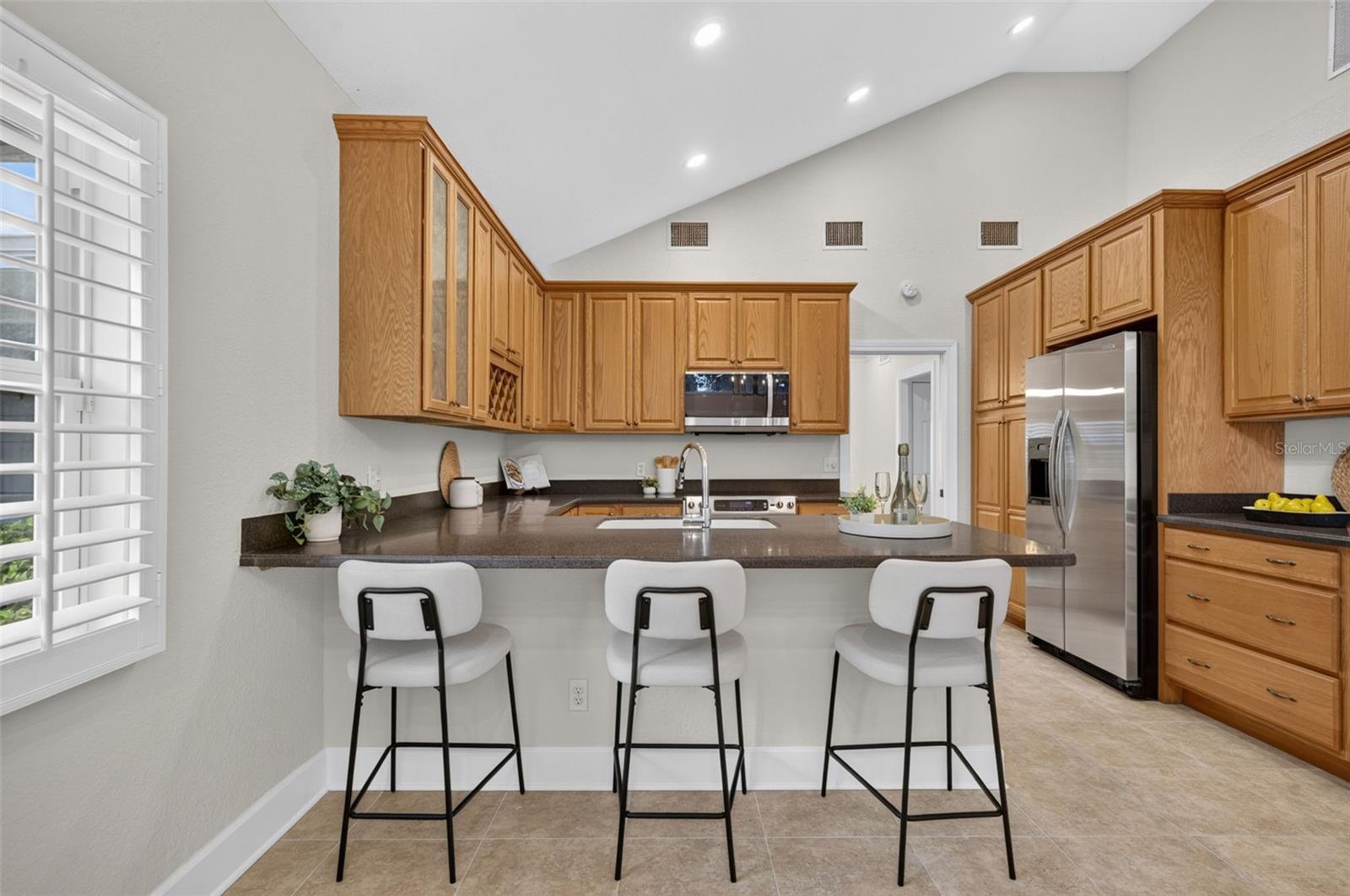 1242 E RIDGEWOOD ST — photo 7