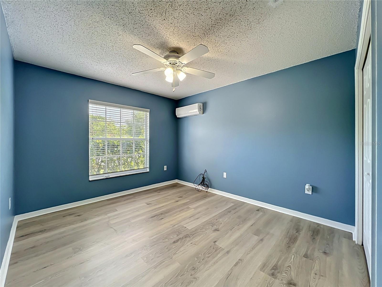 8307 LAINIE LN — photo 11
