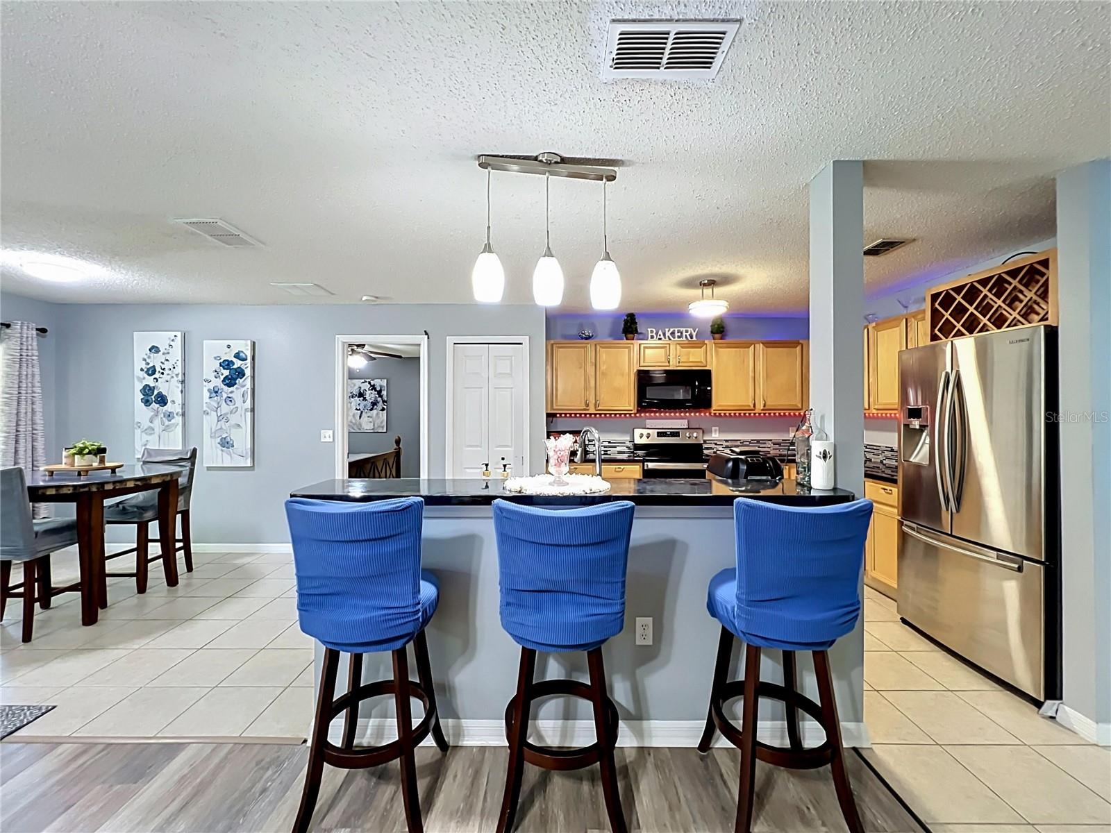 8307 LAINIE LN — photo 8