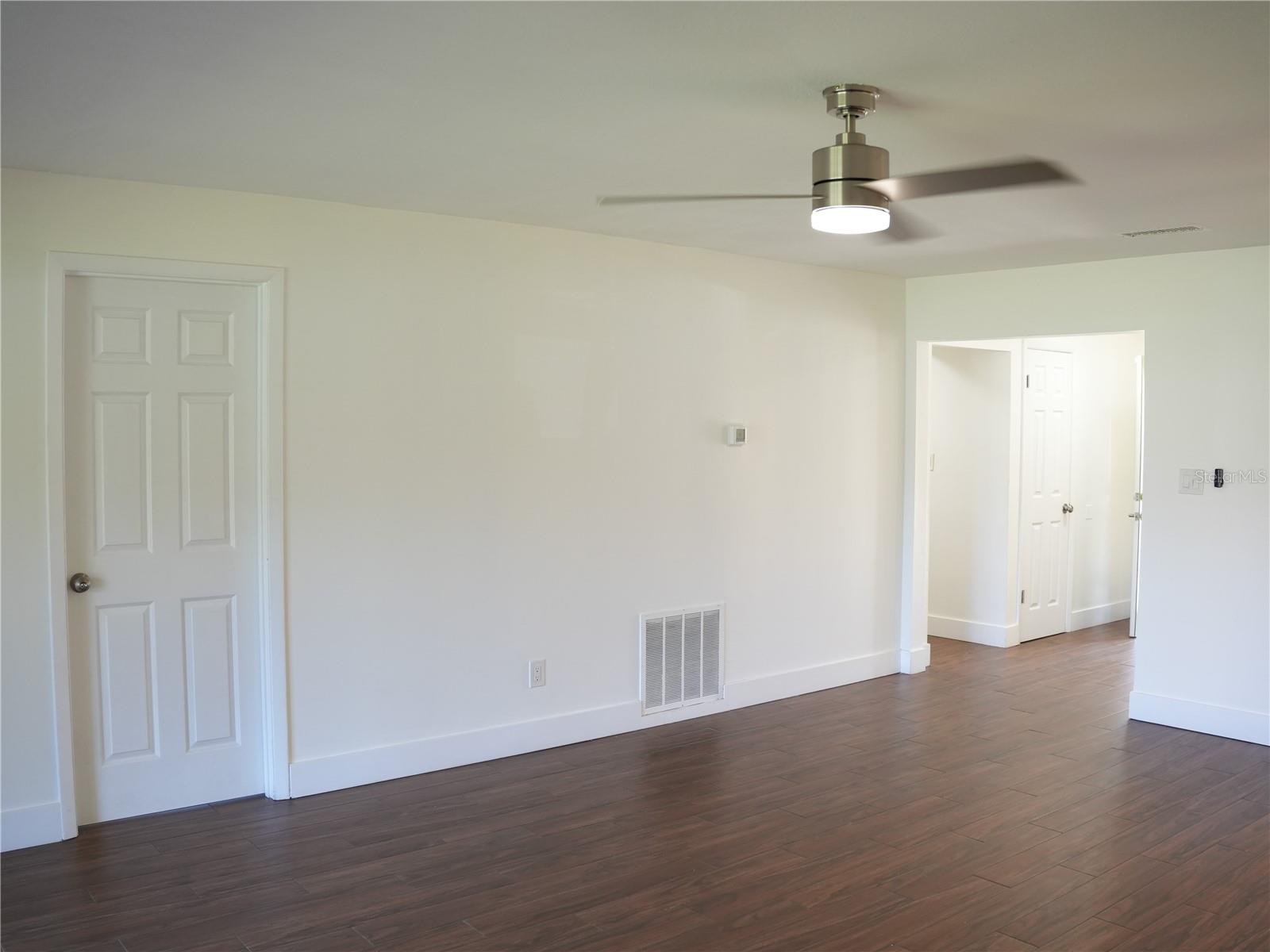 4406 S LAKE ORLANDO PKWY #2 — photo 10