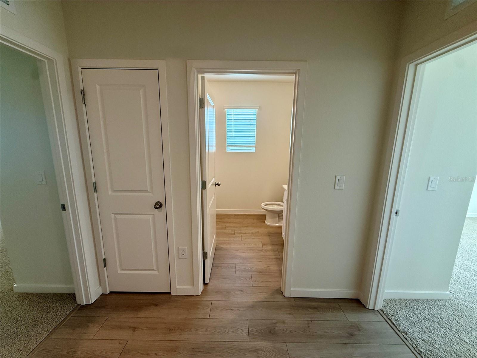 2504 DORSET CT — photo 6