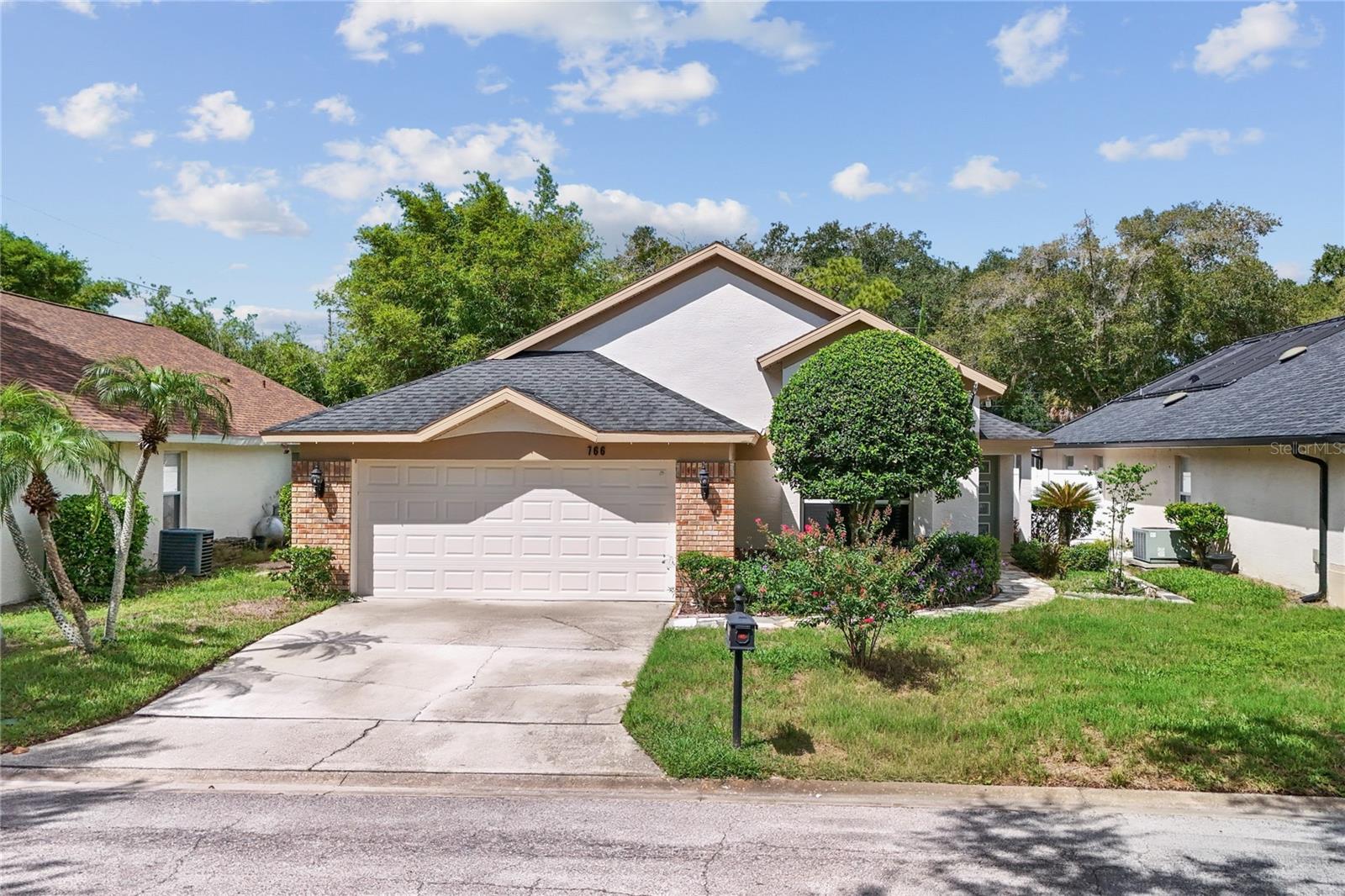 766 ANDOVER CIR