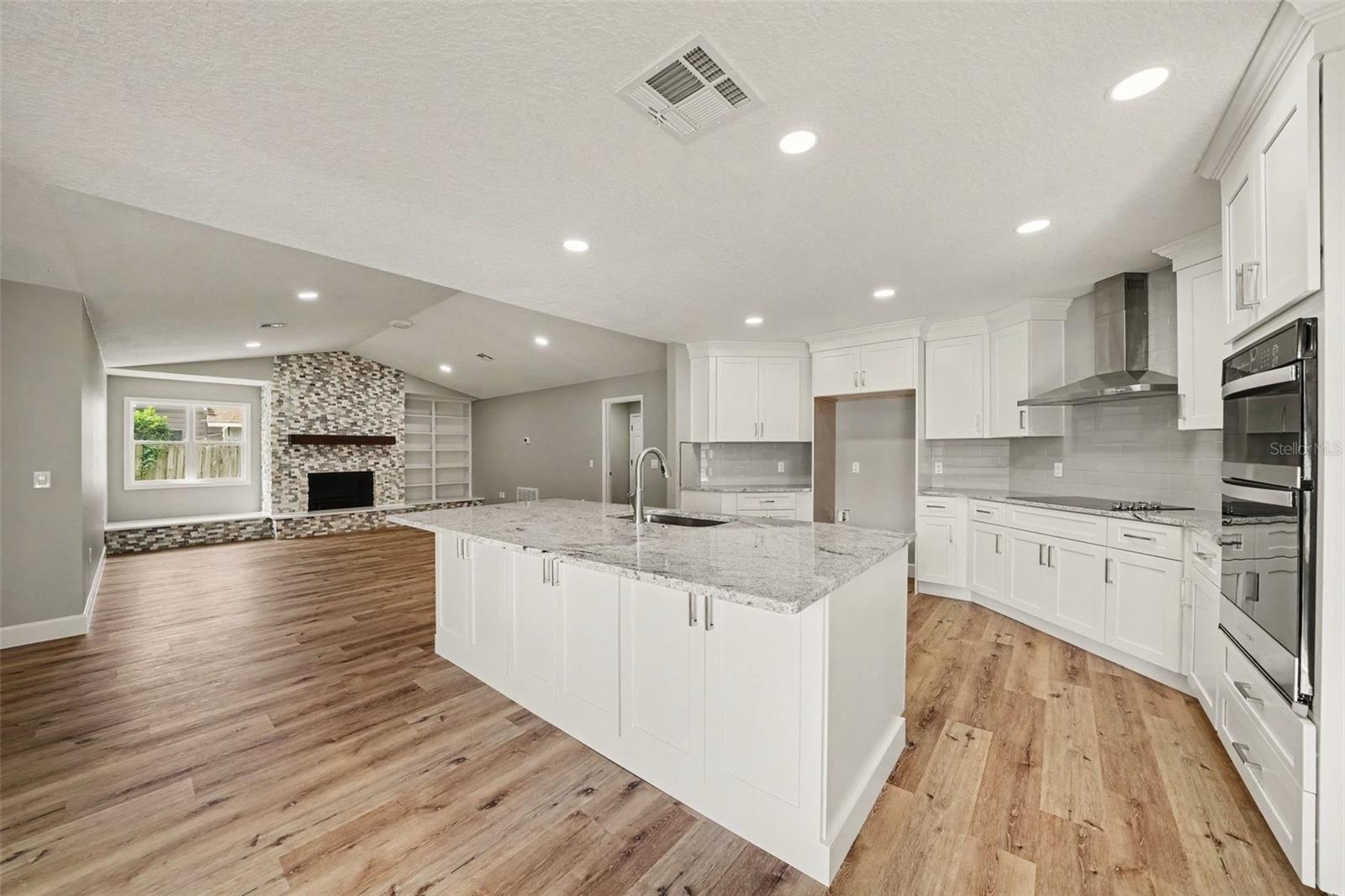 33608 OVERTON DR — photo 3
