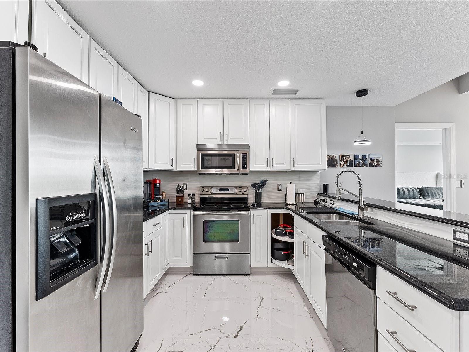 101 S EOLA DR #601 — photo 5