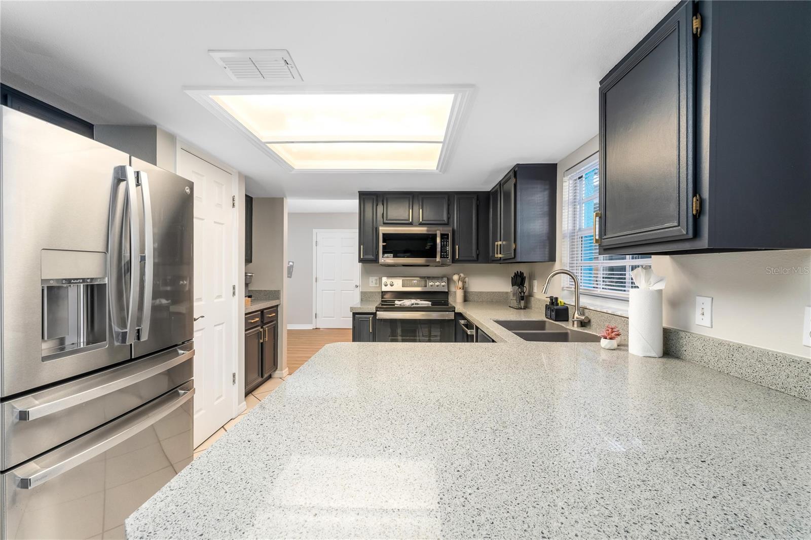 8015 INTERBAY BLVD — photo 12