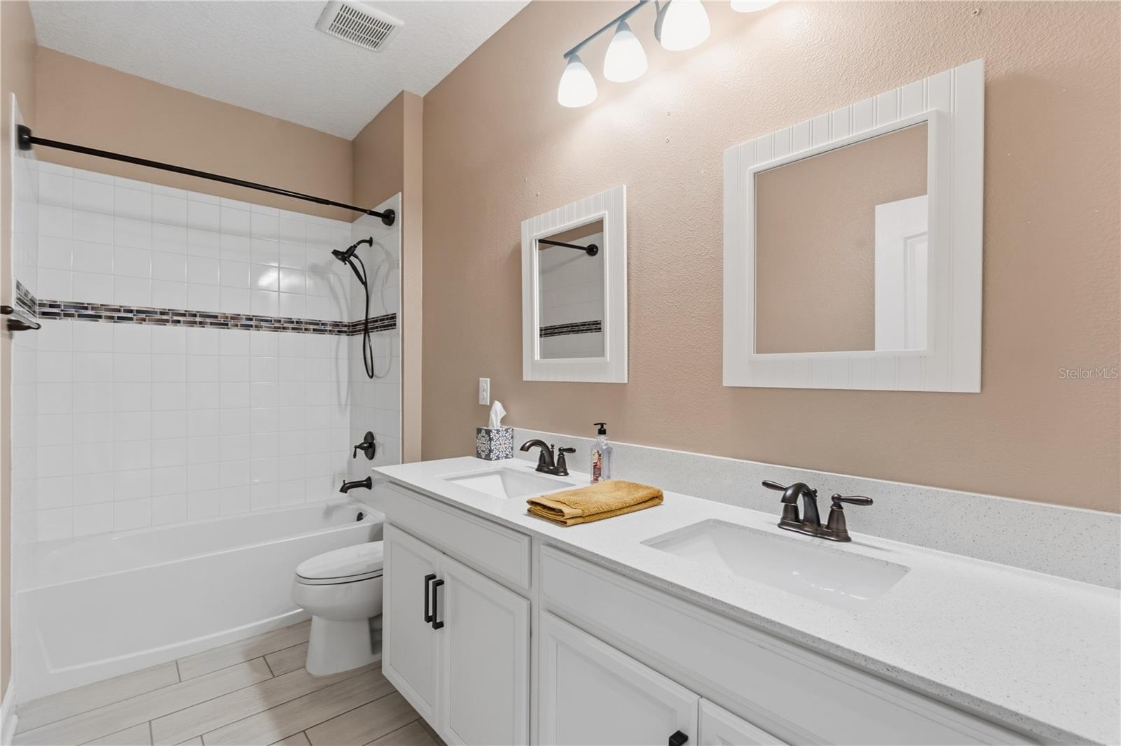2393 PANORAMIC CIR — photo 9