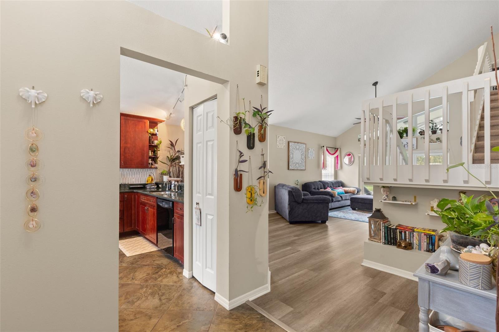 11612 PEACH GROVE LN — photo 8