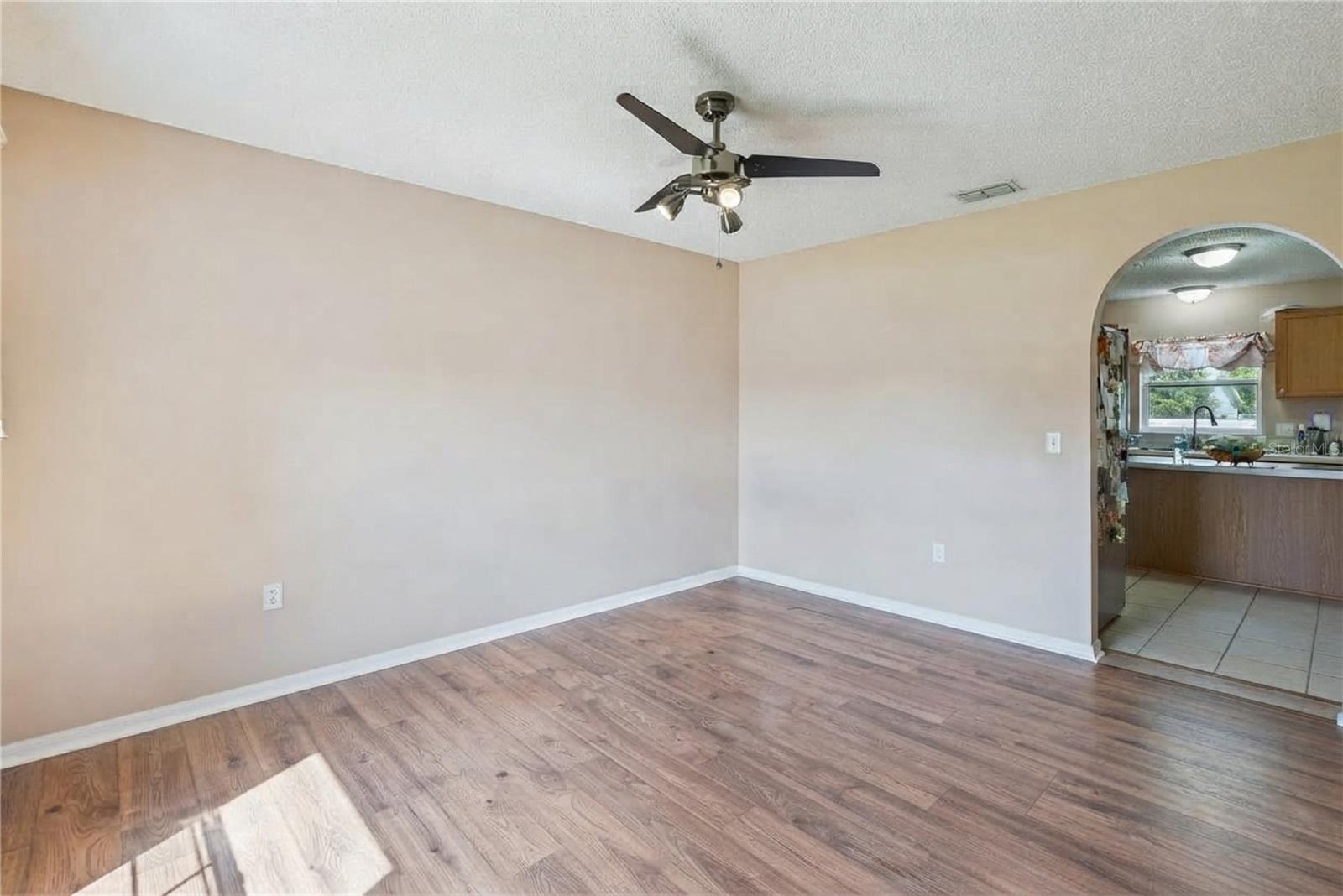 2790 SANGER TER — photo 9
