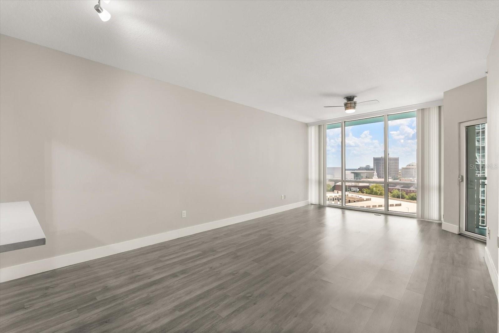 322 E CENTRAL BLVD #1404 — photo 9