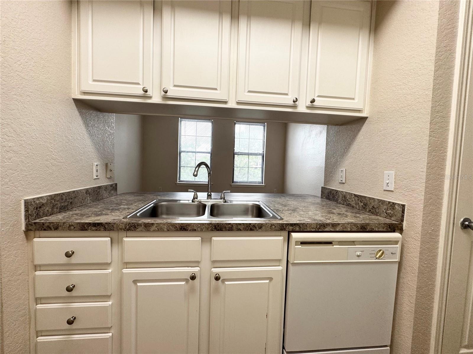 911 N ORANGE AVE #445 — photo 7