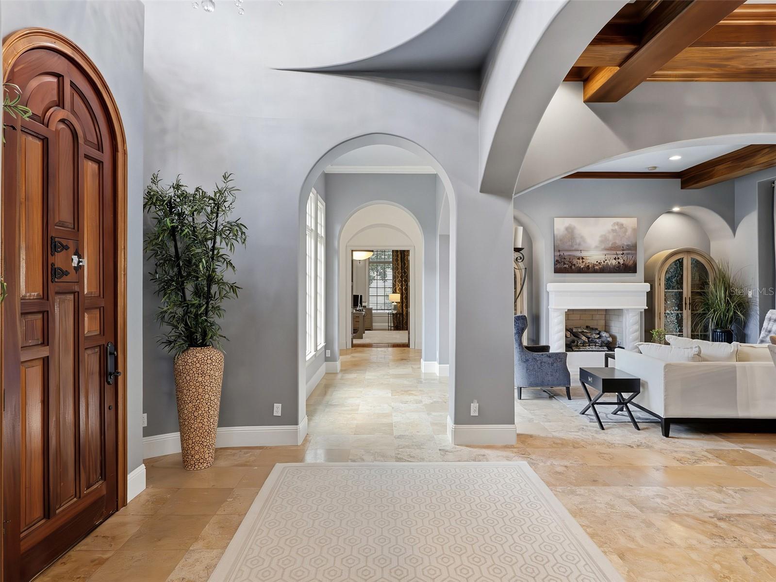 9310 ISLEWORTH GARDENS DR — photo 4