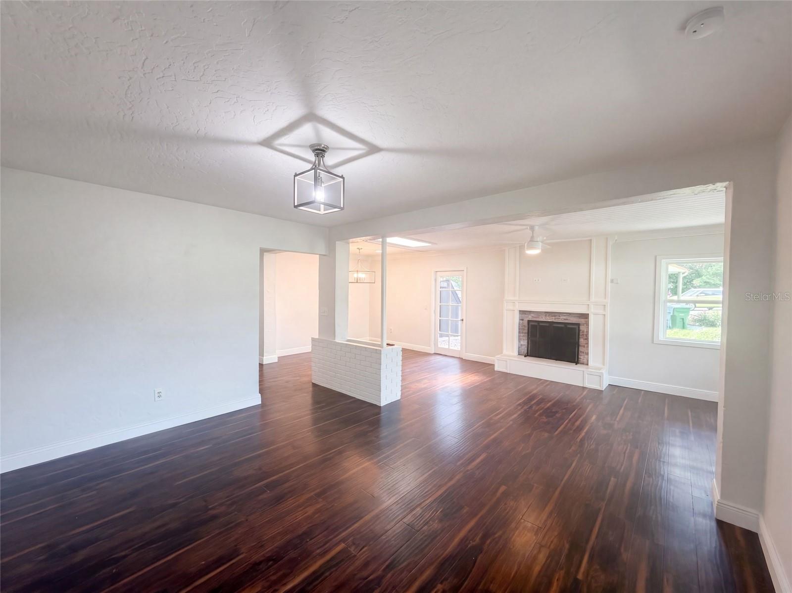 10806 W ELBOW DR — photo 6