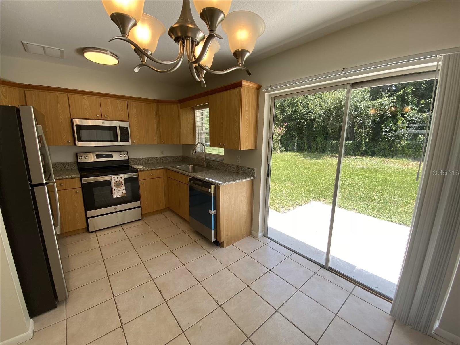 7518 QUAIL POND ST — photo 6
