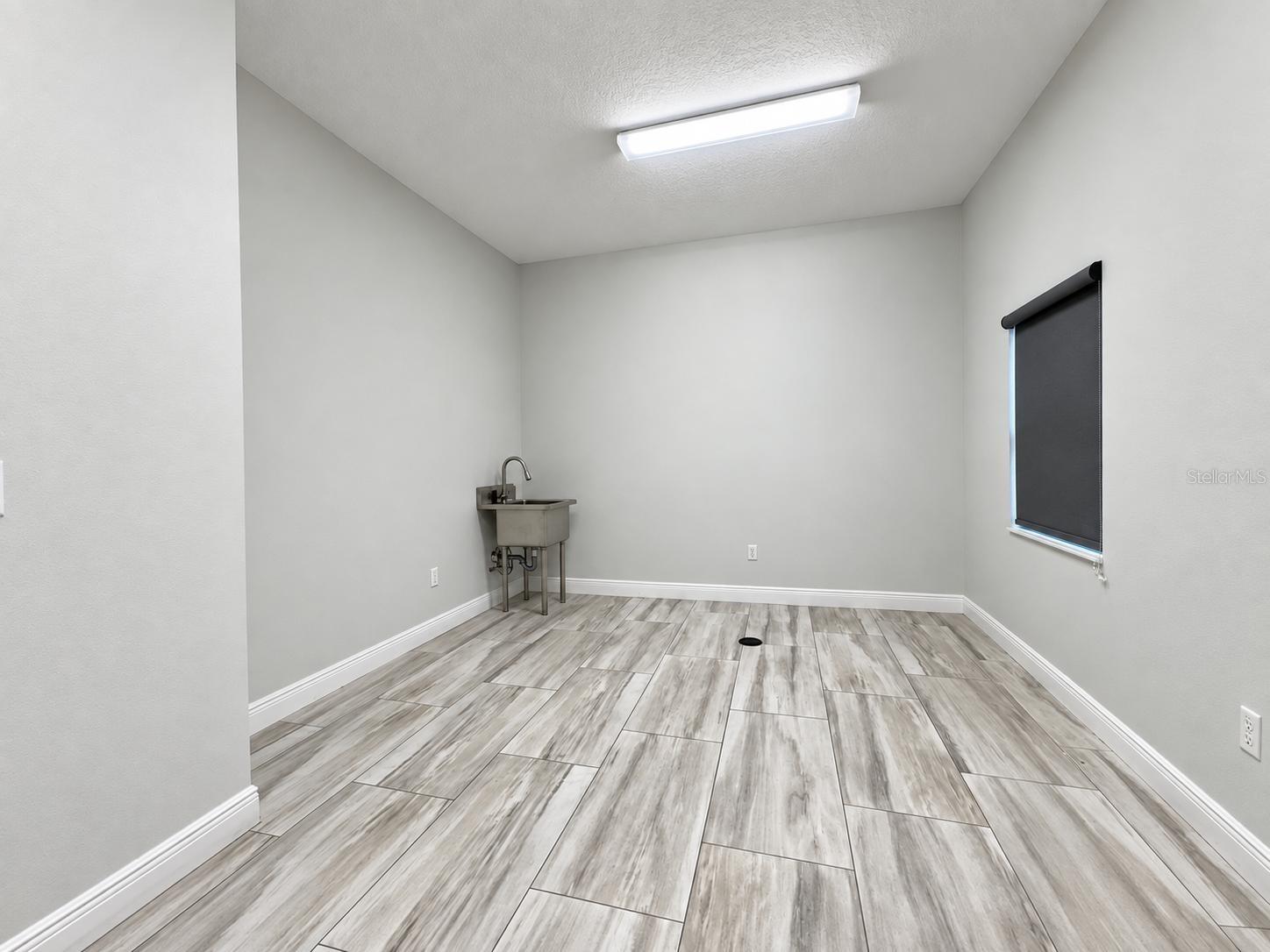 4355 HUNTERS PARK LN #9 — photo 12