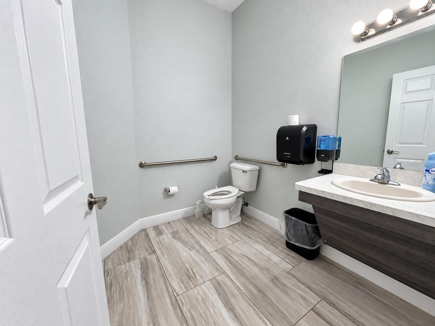 4355 HUNTERS PARK LN #9 — photo 5