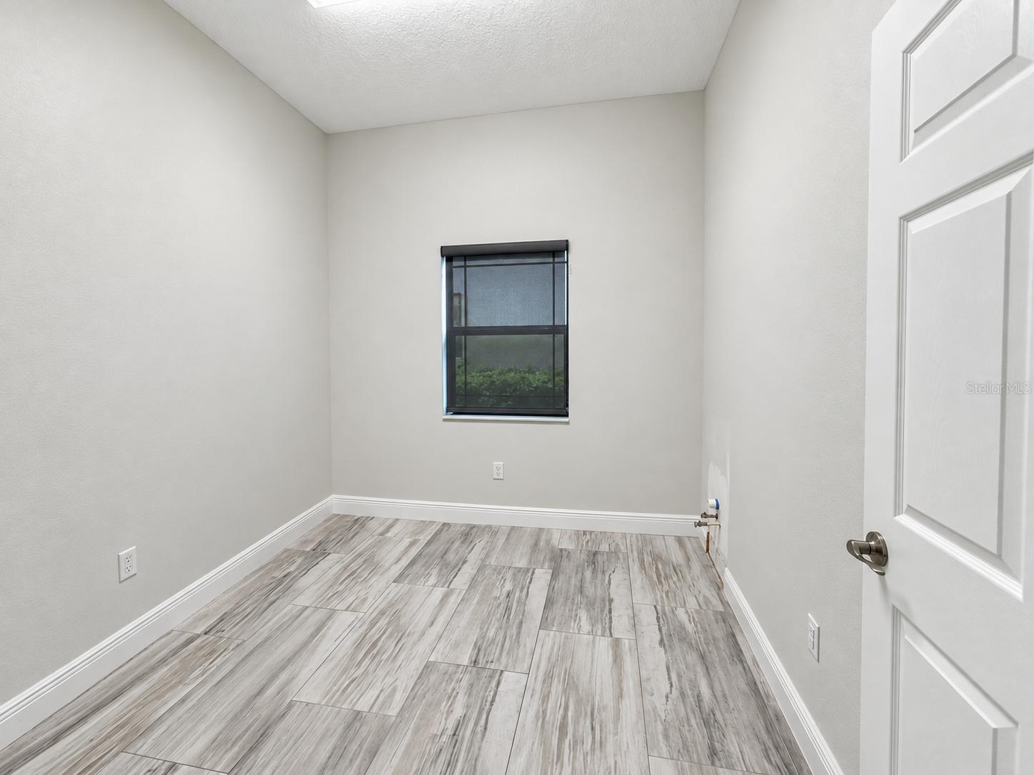 4355 HUNTERS PARK LN #9 — photo 8