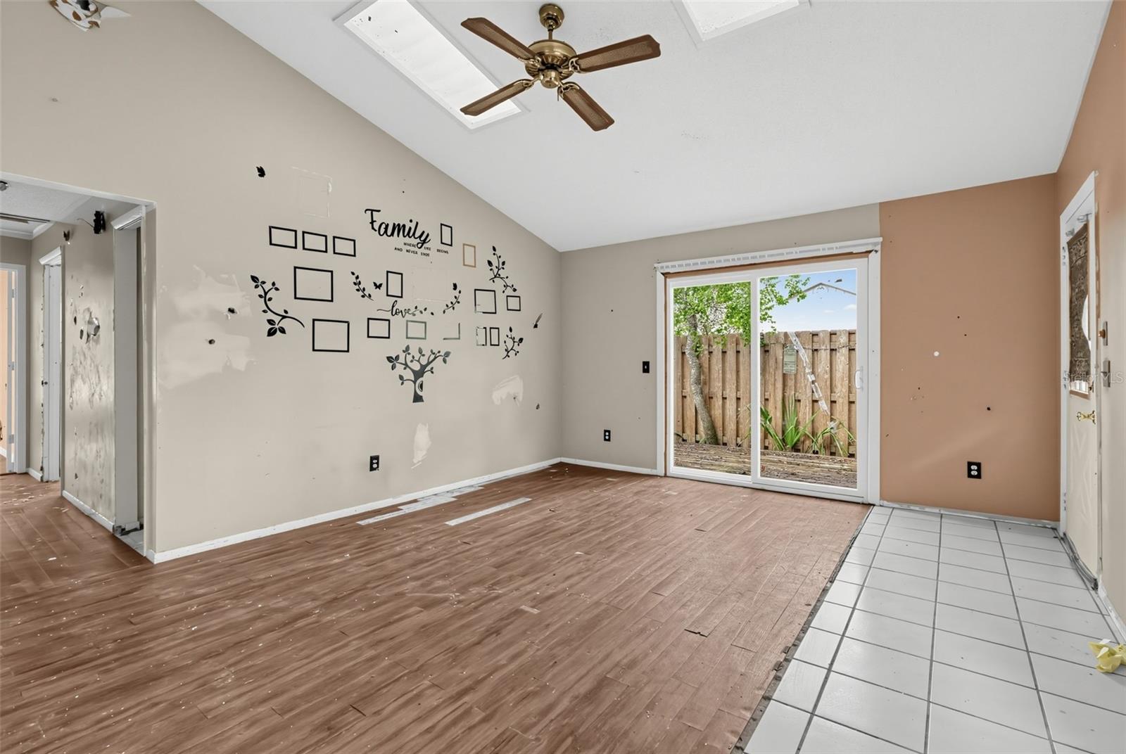 4615 LIGHTHOUSE CIR #116 — photo 12