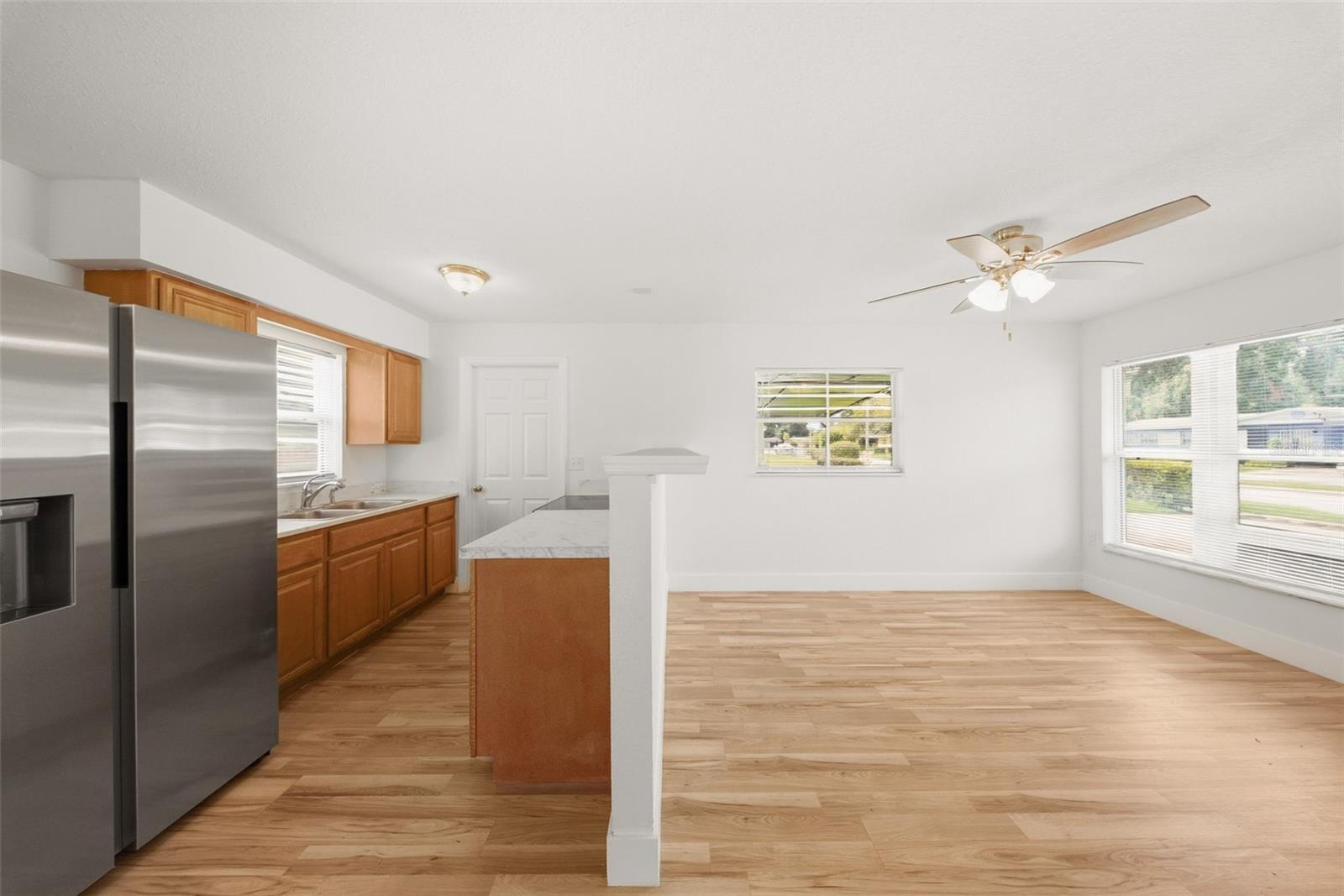 446 GILMAN CIR — photo 10