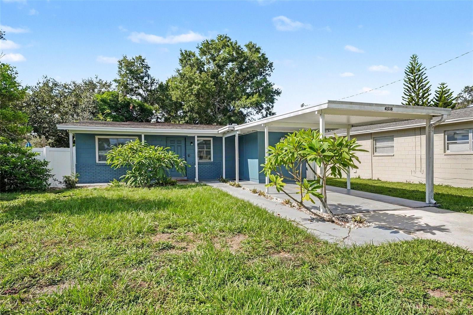 4516 W PAXTON AVE — photo 3