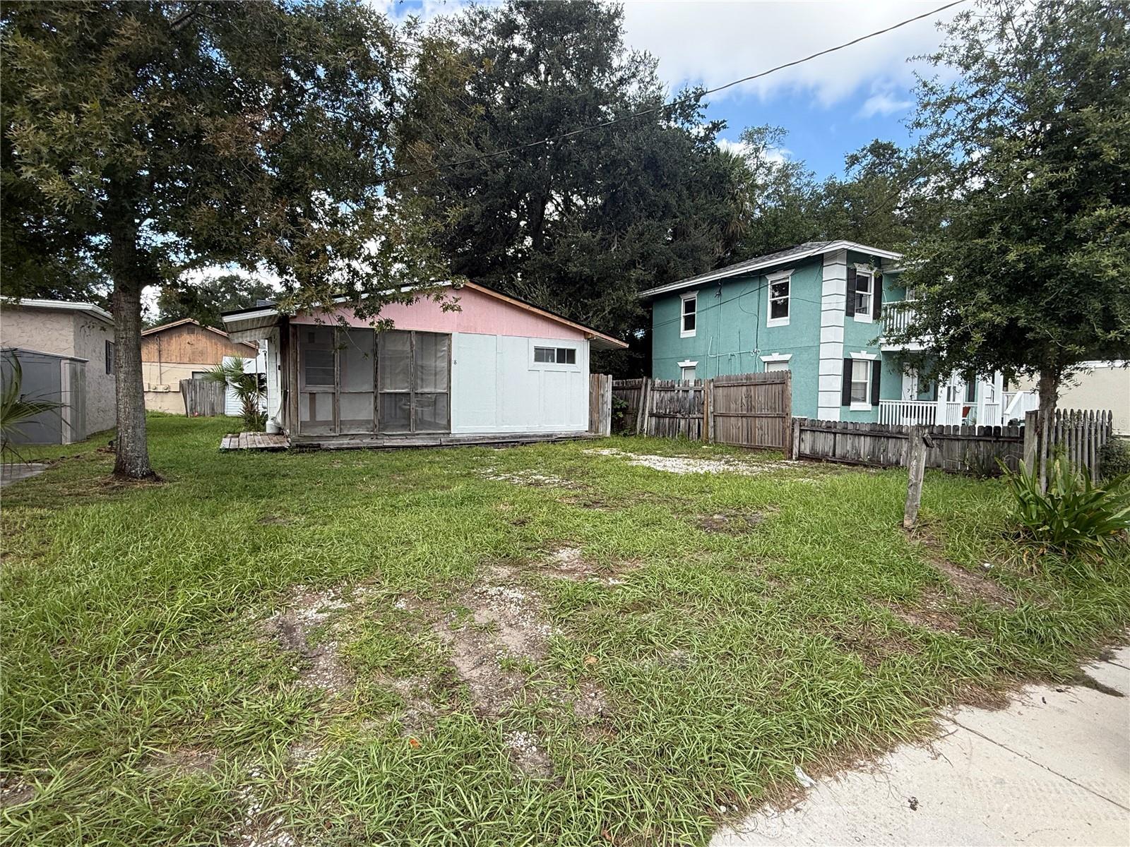 18 S PRIMROSE DR — photo 3