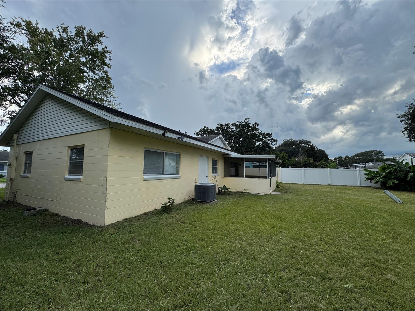 3111 ELEUTHERA LN — photo 2
