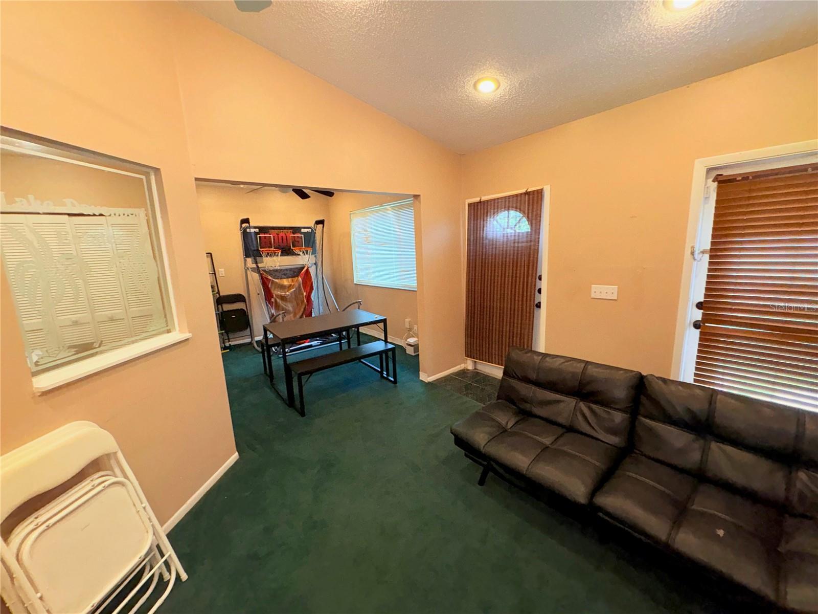 223 LAKE DAVENPORT ESTATES DR — photo 11