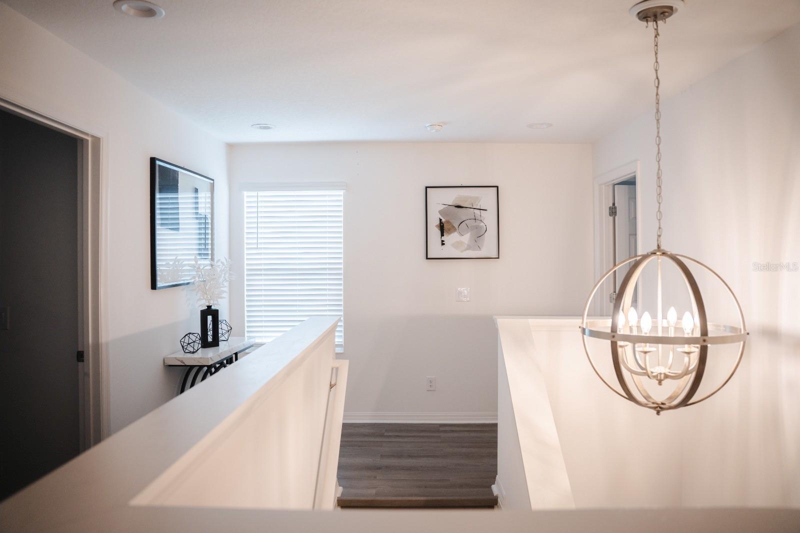 5285 ROYAL POINT AVE — photo 11