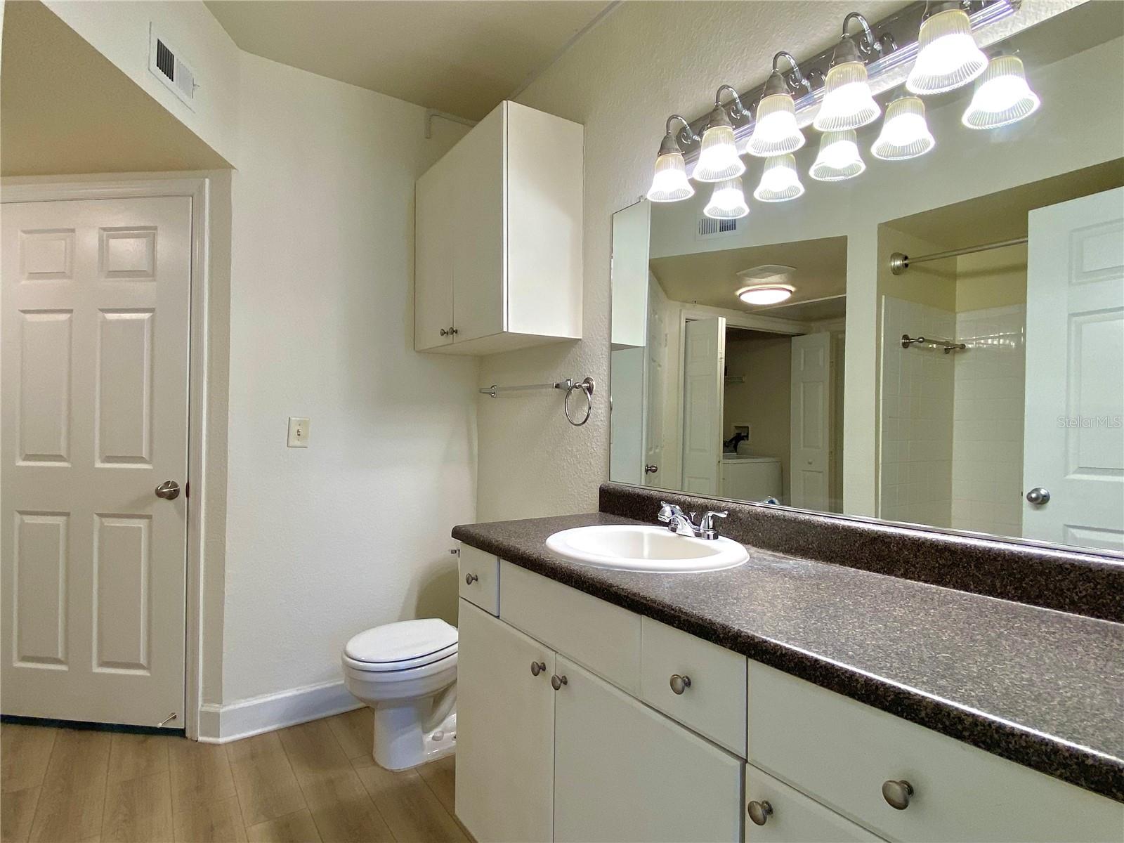 300 E SOUTH ST #6012 — photo 12