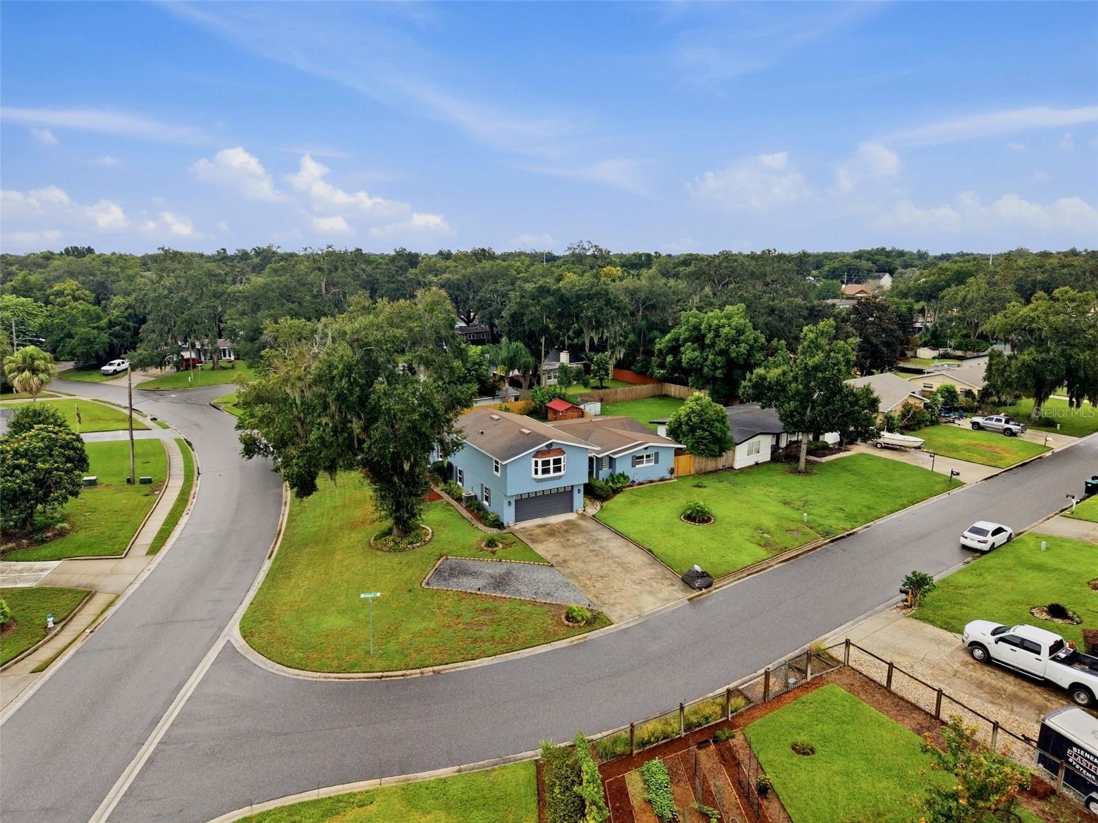 4511 LONGWORTH DR — photo 3