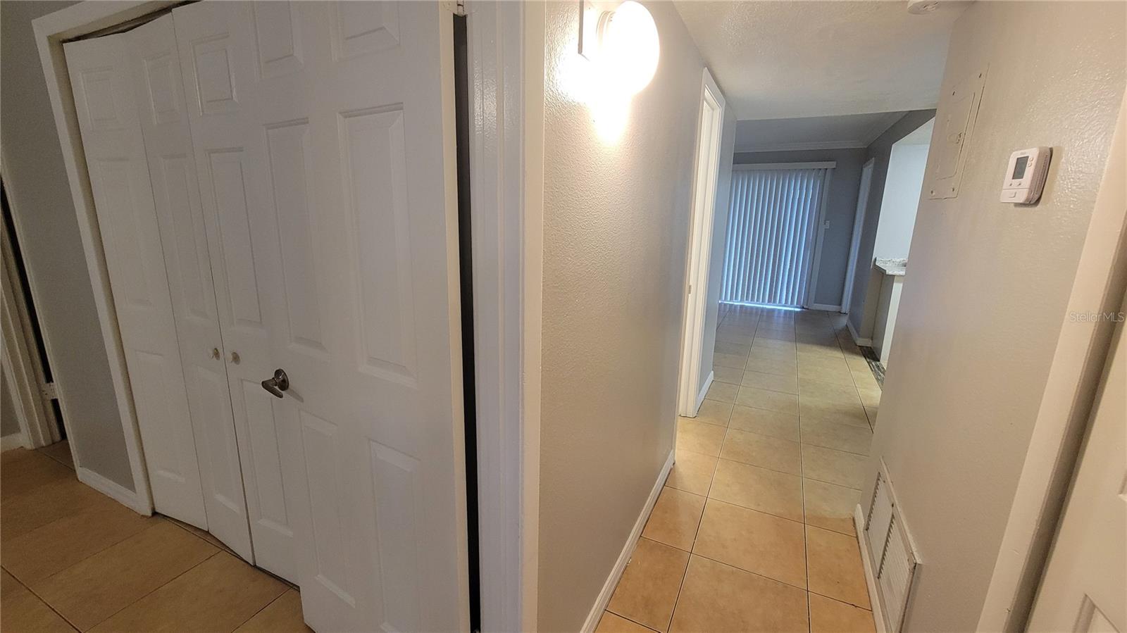 863 SKY LAKE CIR #A — photo 9