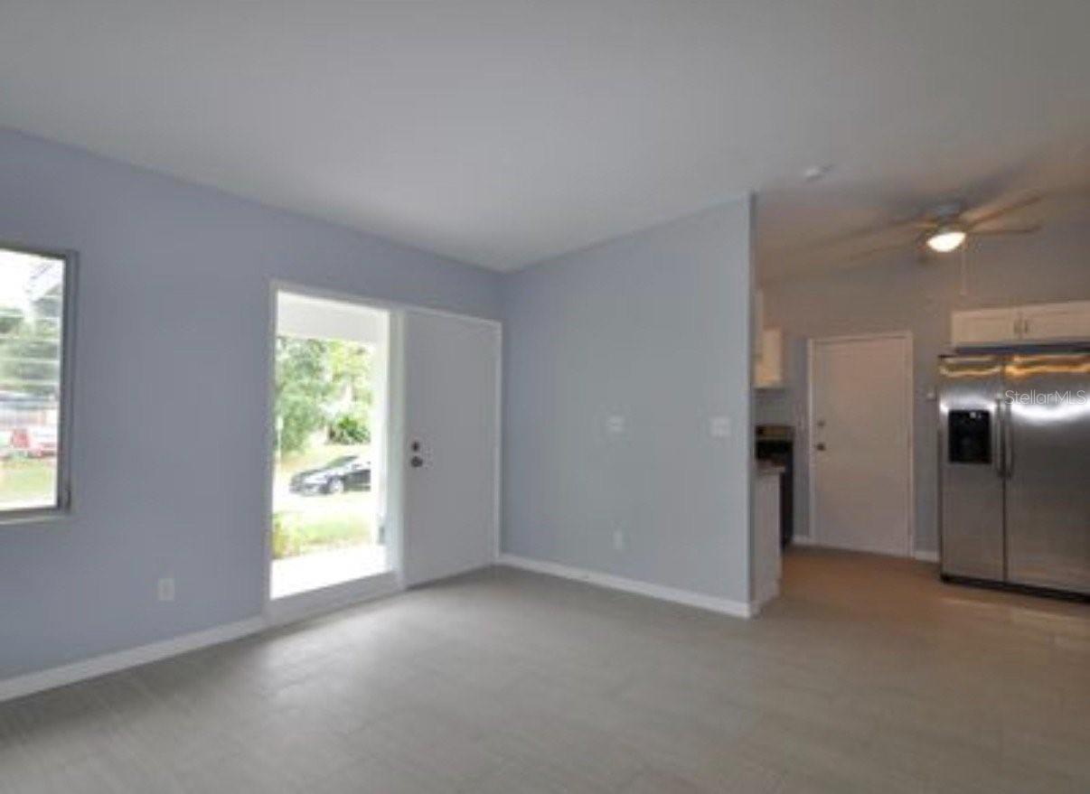 1332 HILLCREST DR — photo 5