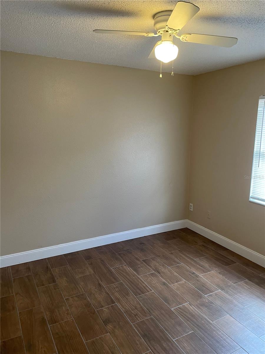 3029 CENTER ST — photo 6