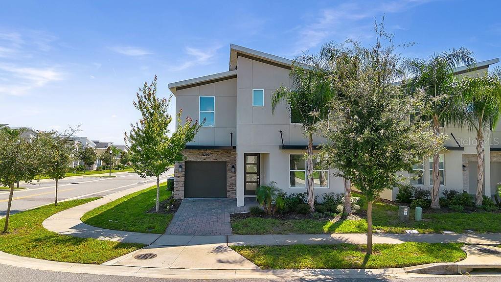 9255 SOMMERSET HILLS DR — photo 3