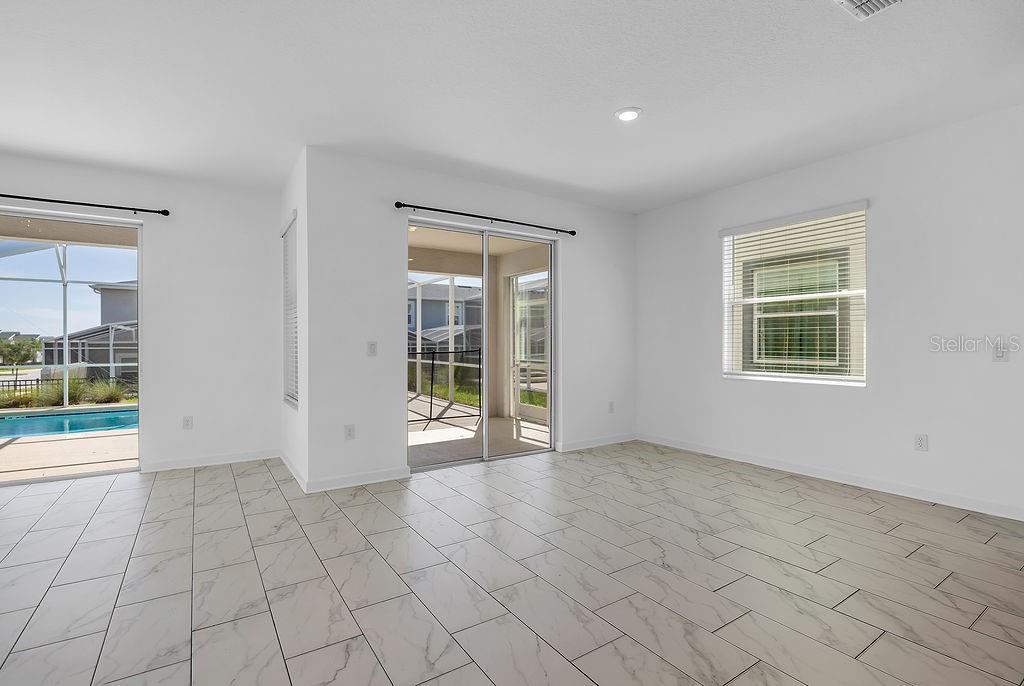 9255 SOMMERSET HILLS DR — photo 9