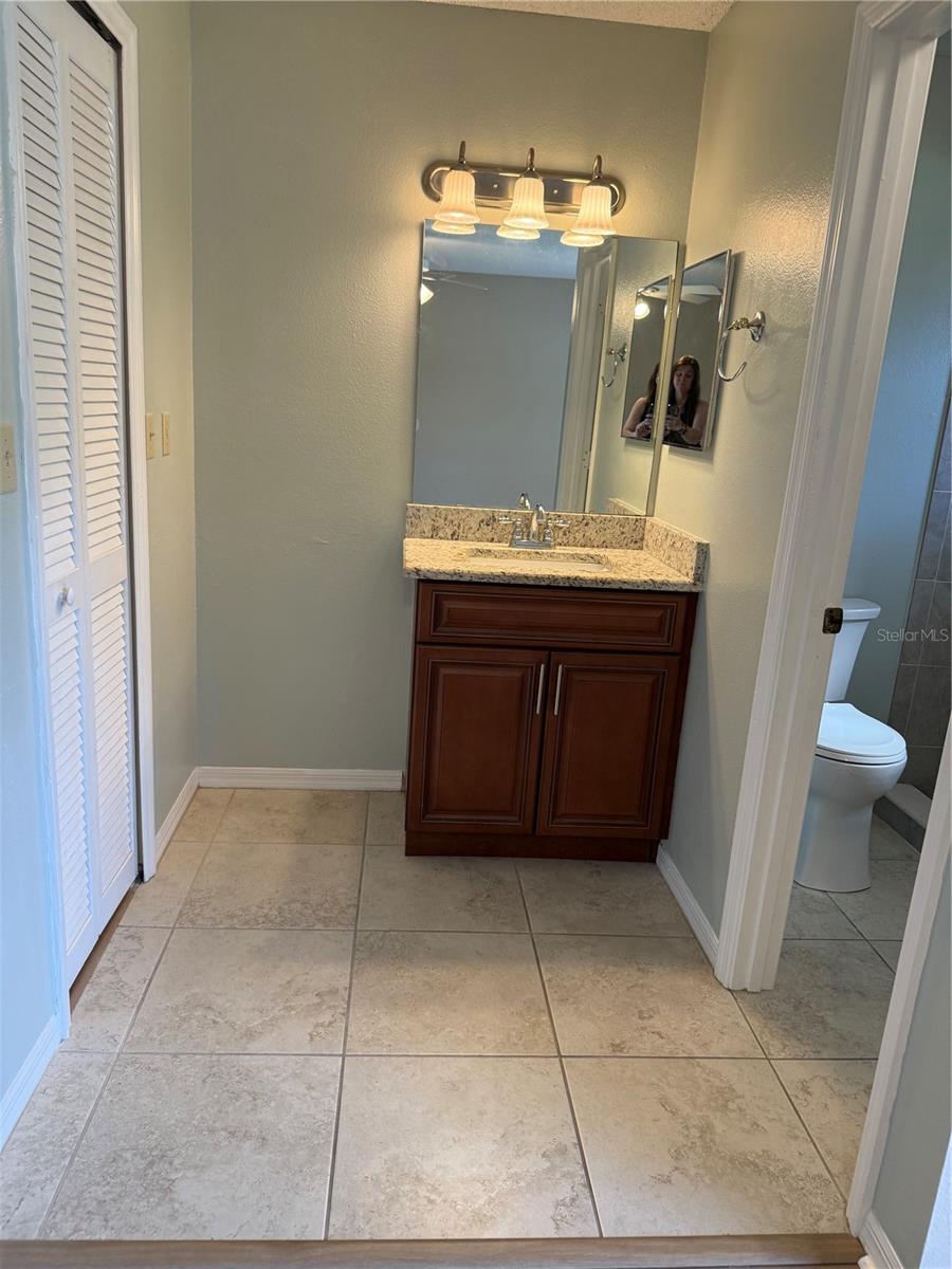 513 CAVALIER AVE — photo 9